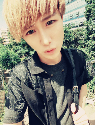 90˧ĳͼƬ